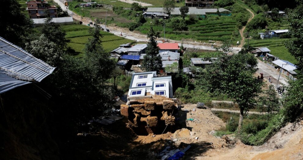 chuvas-e-deslizamentos-deixam-70-mortos-no-nepal-e-na-india