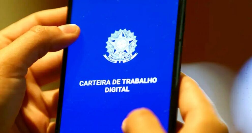 desemprego-cai-a-5,3%-e-brasil-bate-recorde-de-pessoas-ocupadas