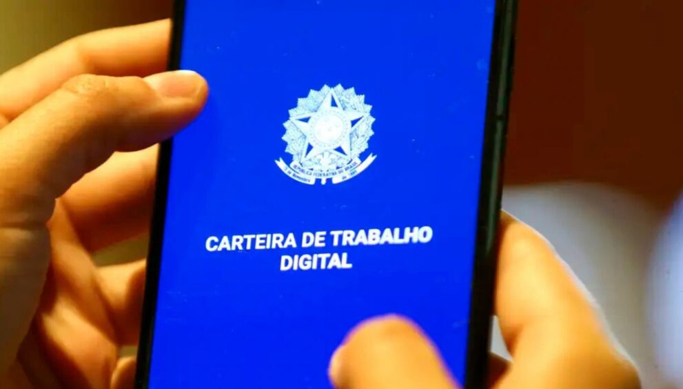 desemprego-cai-a-5,3%-e-brasil-bate-recorde-de-pessoas-ocupadas