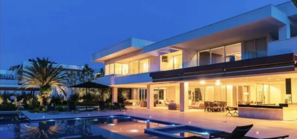 hugo-motta-usou-casa-de-vorcaro-em-brasilia-seis-vezes-antes-da-prisao-do-banqueiro,-apontam-mensagens