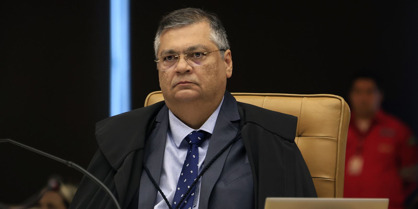 dino-manda-pf-investigar-ataques-a-imagens-religiosas-no-pais