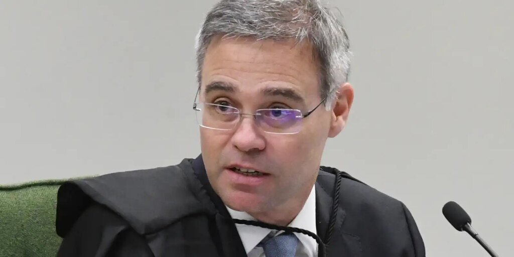 mendonca-vota-para-manter-proibicao-de-posts-sobre-nossa-senhora