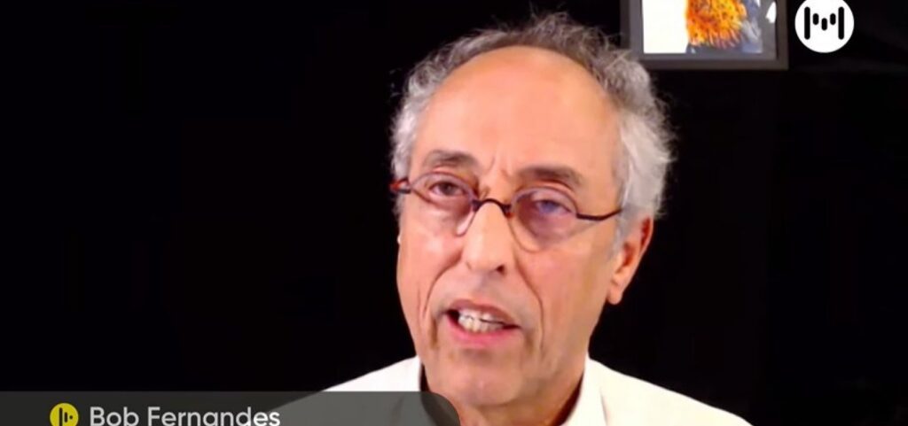 bob-fernandes-critica-silencio-da-grande-midia-sobre-novas-denuncias-contra-flavio-bolsonaro