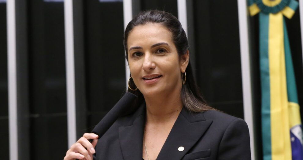 roberta-roma-recebe-alta-cinco-dias-apos-ser-internada-com-infarto