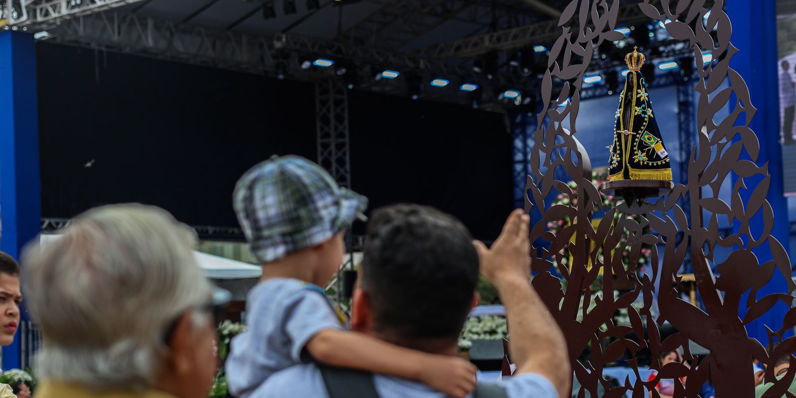tse-tem-3-a-2-para-proibir-posts-sobre-flavio-e-nossa-senhora