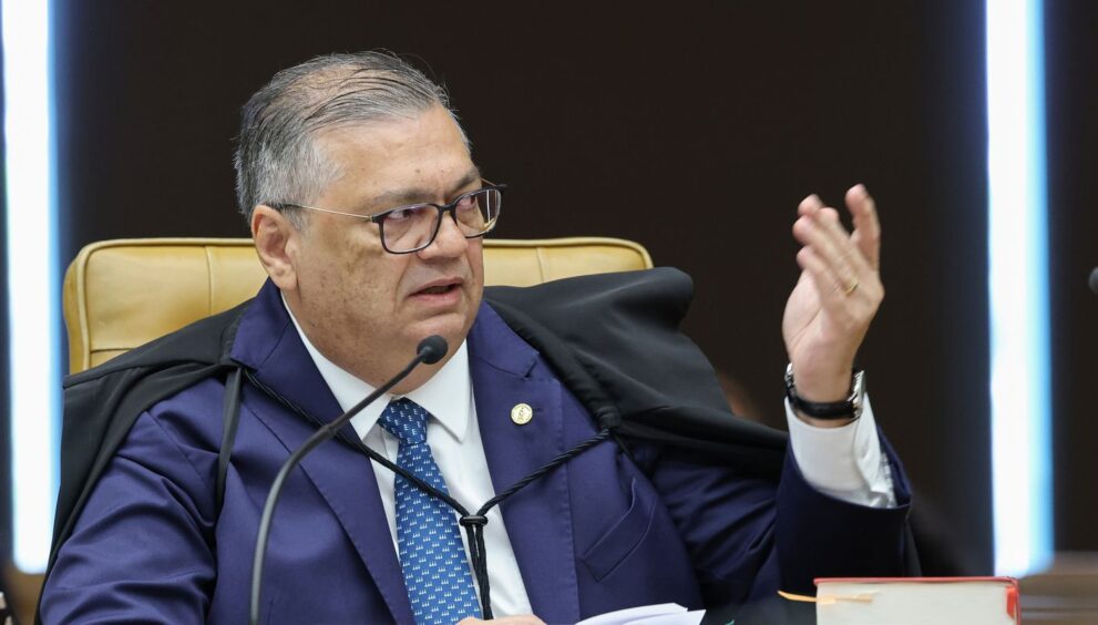 flavio-dino-encerra-caso-sobre-nossa-senhora-no-stf