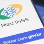 Mais da metade das mulheres entre 20 e 29 anos descobrem câncer de mama no SUS em estágio avançado