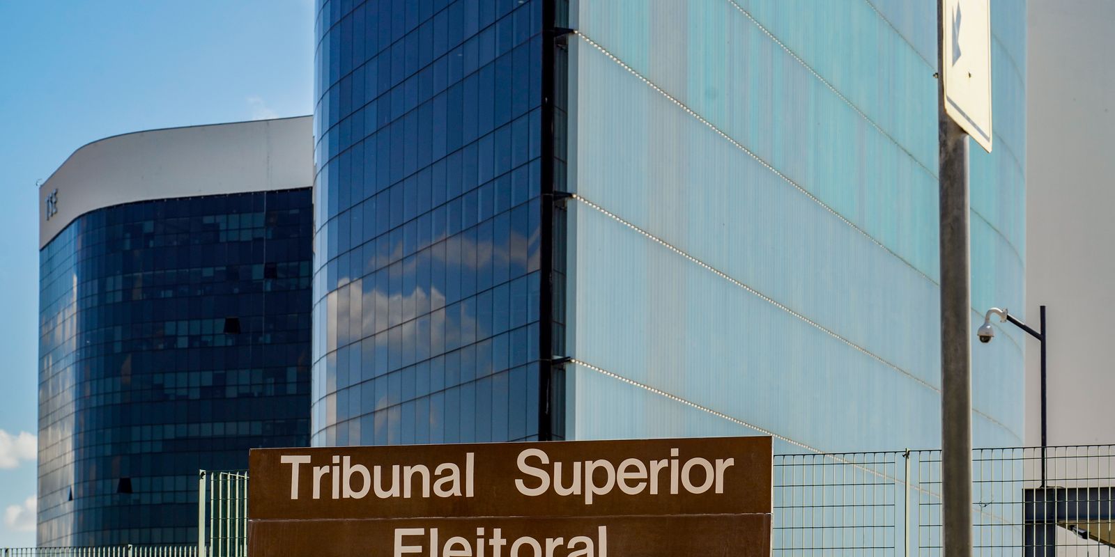 tse-define-ministros-que-analisarao-recursos-durante-apuracao
