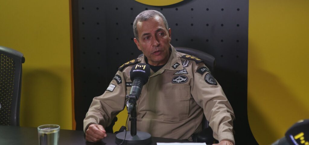 policia-militar-da-bahia-oferece-projetos-e-iniciativas-para-se-aproximar-da-populacao,-explica-coronel