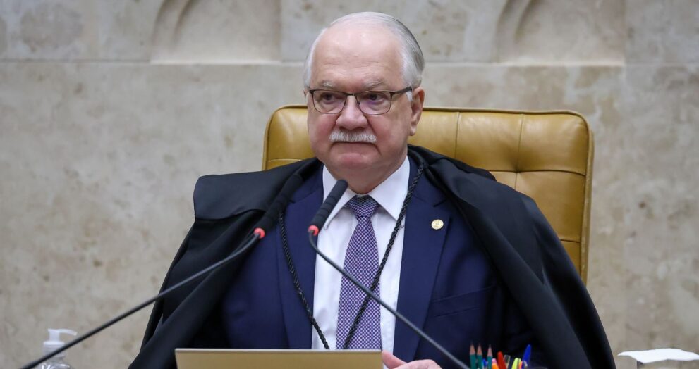 fachin-rejeita-afastar-dino-de-processos-contra-flavio-bolsonaro