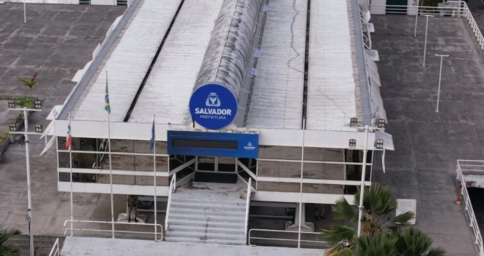 apos-decisao-do-tre,-prefeitura-diz-que-servidores-nao-sao-obrigados-a-participar-de-ato-politico