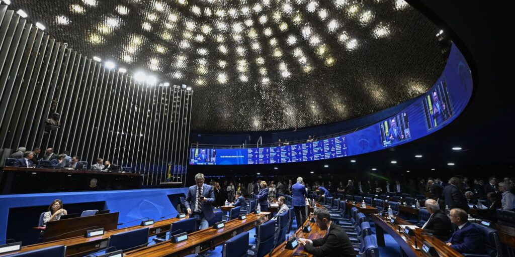 plenario-do-senado-comeca-a-debater-fim-da-escala-6x1