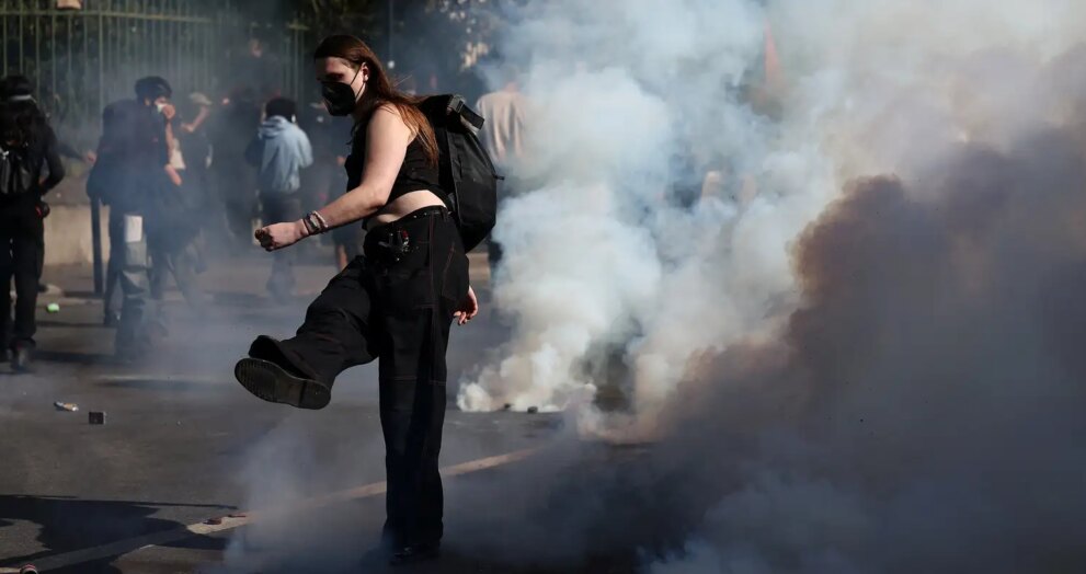 estudantes-franceses-voltam-a-protestar-por-melhorias-na-educacao