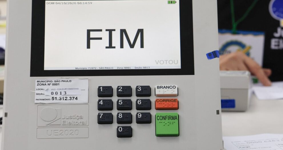 lula-e-flavio-bolsonaro-votam-na-manha-deste-domingo