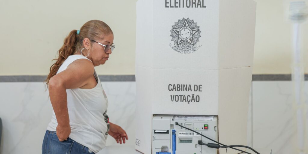 tse-registra-421-urnas-substituidas-na-manha-deste-domingo