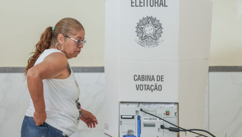 tse-registra-421-urnas-substituidas-na-manha-deste-domingo