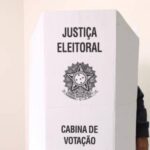 “Confiantes de que a eleição pode ser resolvida hoje”, diz ACM Neto ao chegar para votação
