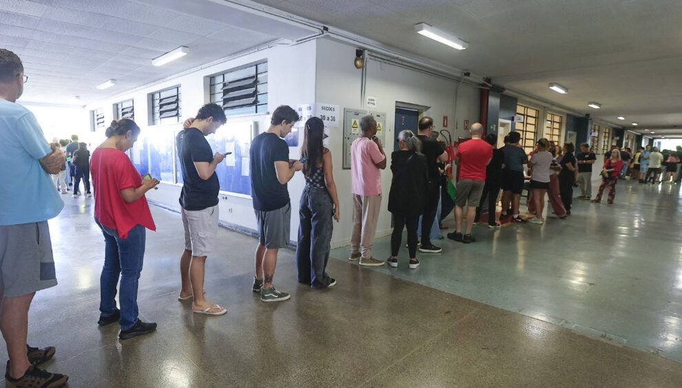 eleitor-morre-apos-sofrer-ataque-cardiaco-em-secao-em-manaus