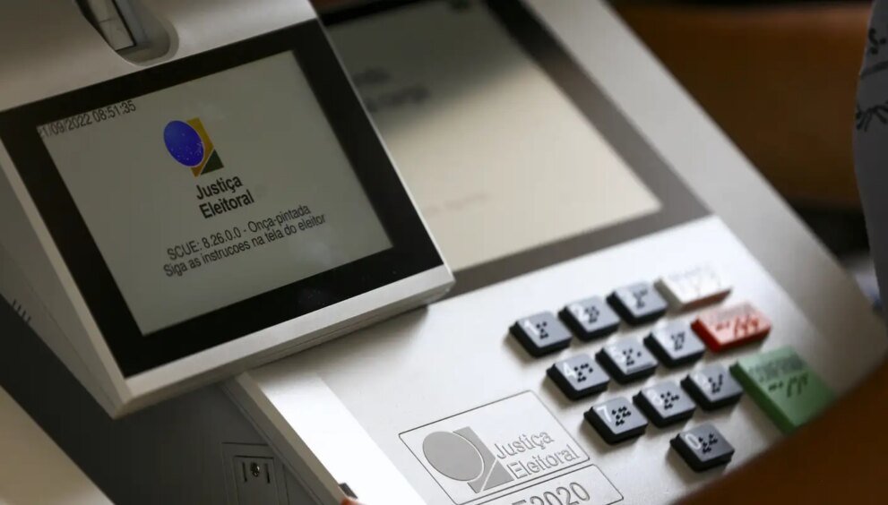 eleicoes-sao-realizadas-com-dois-sistemas:-majoritario-e-proporcional