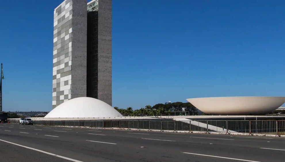 pl-foi-o-partido-que-mais-elegeu-deputados-e-senadores
