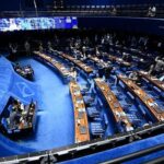 Após reeleição, Jerônimo diz que ACM Neto vai tirar a máscara e apoiar Flávio Bolsonaro no 2º turno