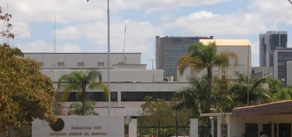 eua-reabrem-embaixada-e-consulados-no-brasil-apos-1o-turno-das-eleicoes