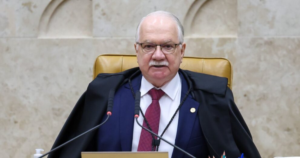 fachin-sinaliza-que-revisao-da-condenacao-de-bolsonaro-deve-ir-ao-plenario-do-stf