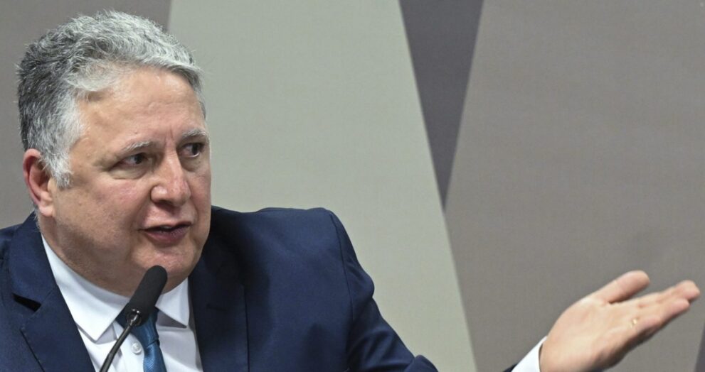tse-julga-nesta-quinta-pedido-de-garotinho-para-desistir-de-recurso;-decisao-pode-eleger-douglas-ruas-governador-do-rio