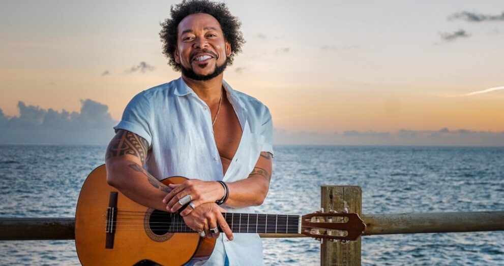 jau-celebra-40-anos-de-carreira-com-show-especial-na-concha-acustica