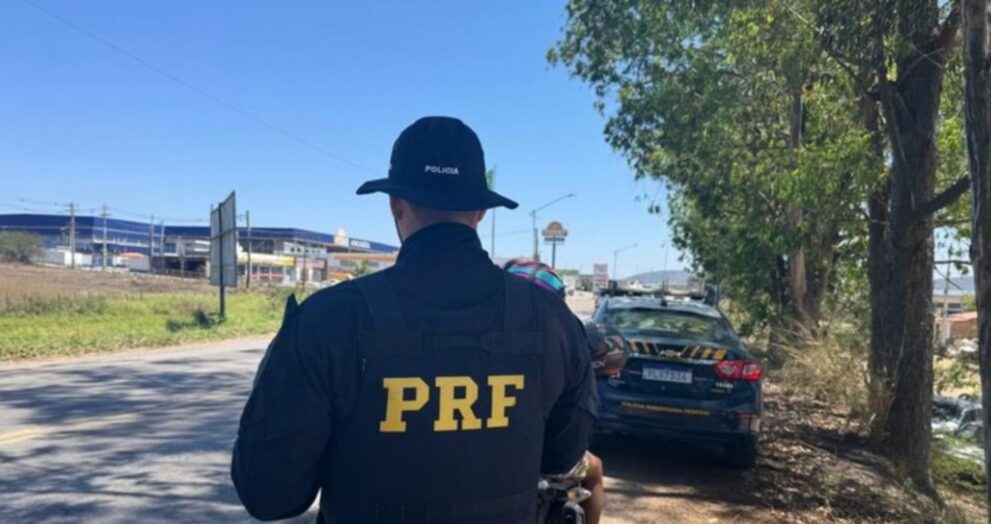 prf-reforca-fiscalizacao-nas-brs-da-bahia-durante-feriadao-de-nossa-senhora-aparecida