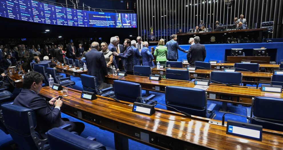 oposicao-quer-adiar-debate-sobre-fim-da-escala-6x1