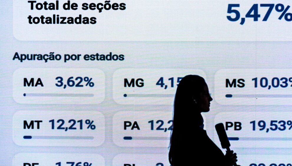 tse-desmente-fake-de-fraude-no-1o-turno-por-pane-em-site-de-resultados