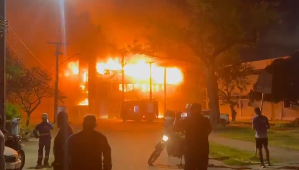 incendio-destroi-laboratorios-de-pesquisa-da-ufpe;-nao-houve-vitimas