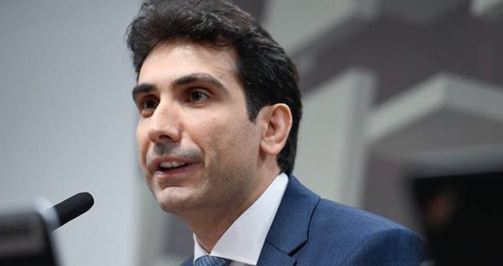 galipolo-diz-a-pf-que-houve-demora-injustificada-na-fiscalizacao-do-banco-master