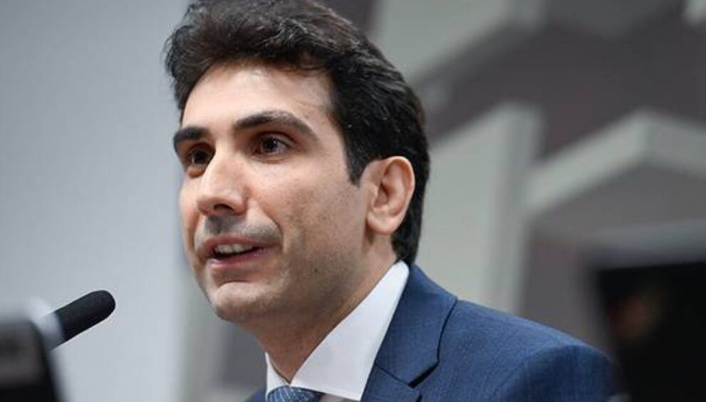 galipolo-diz-a-pf-que-houve-demora-injustificada-na-fiscalizacao-do-banco-master