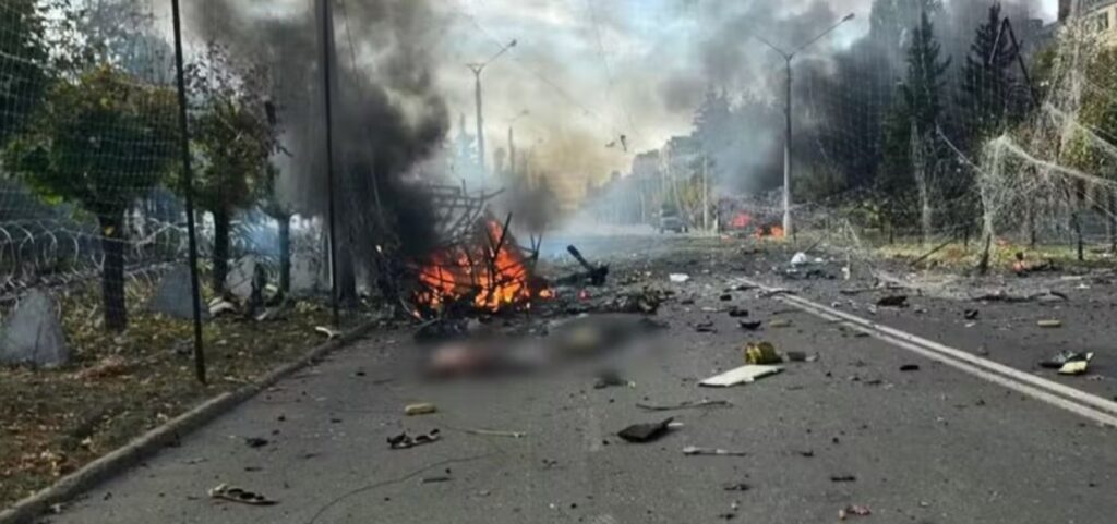 ataque-russo-contra-onibus-mata-33-pessoas-e-deixa-18-feridos-na-ucrania