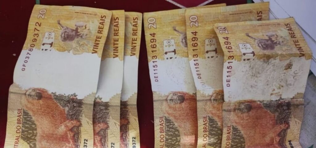 pf-prende-dupla-suspeita-de-comprar-e-vender-dinheiro-falso-na-bahia