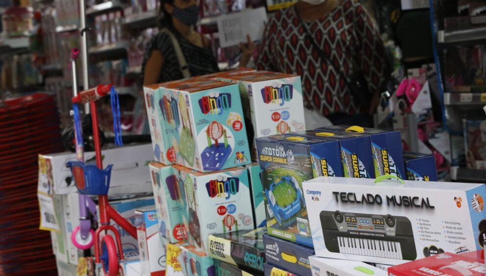 dia-das-criancas:-cartilha-do-procon-rj-aborda-compra-de-brinquedos