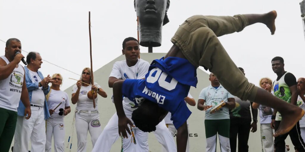 patrimonio-cultural-do-brasil,-capoeira-e-levada-a-escolas-de-sao-luis