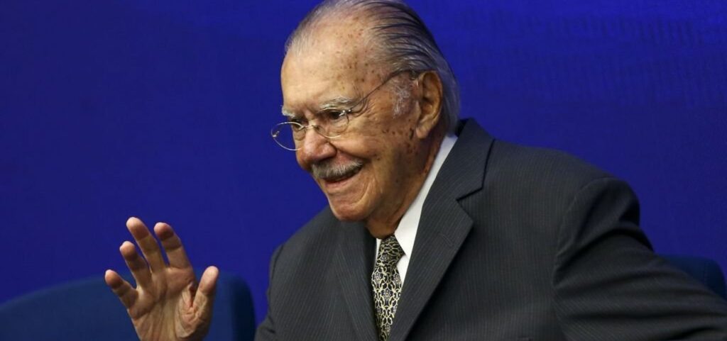 aos-96-anos,-jose-sarney-segue-internado-sem-previsao-de-alta