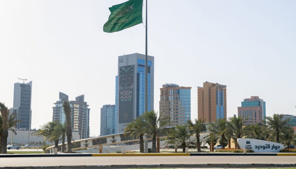 arabia-saudita-e-alvo-de-explosoes-apos-nova-onda-de-ataques-de-rebeldes-do-iemen