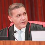 Sarney deixa a UTI e é transferido para quarto após cirurgia abdominal em São Luís