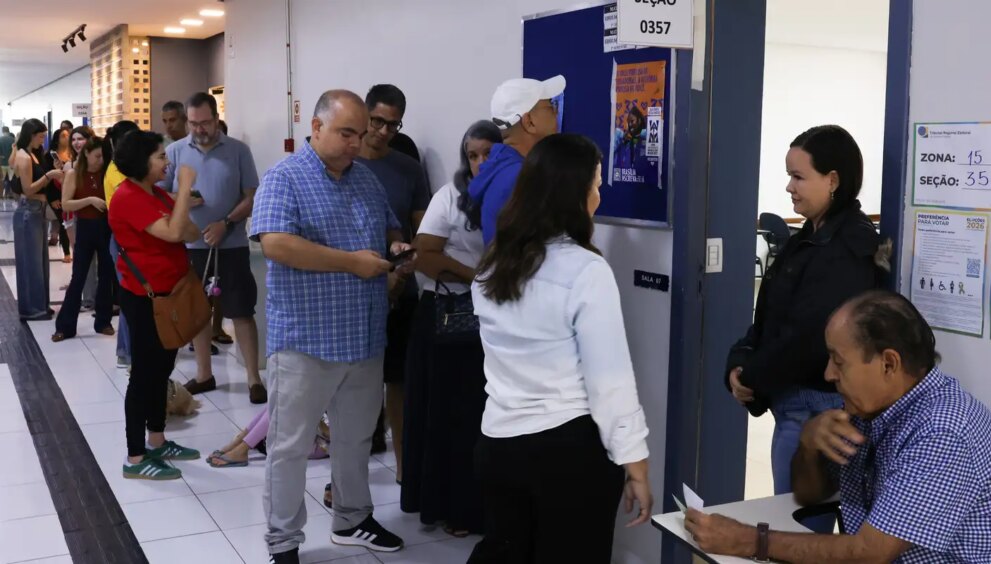 tse-discute-acesso-a-cabine-de-votacao-e-regras-no-segundo-turno