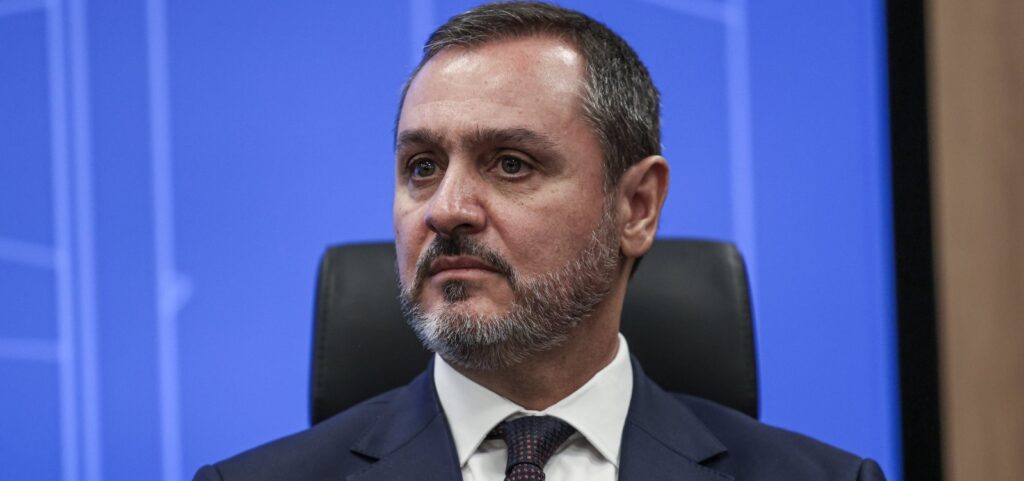 pgr-se-manifesta-contra-afastamento-de-diretores-da-pf