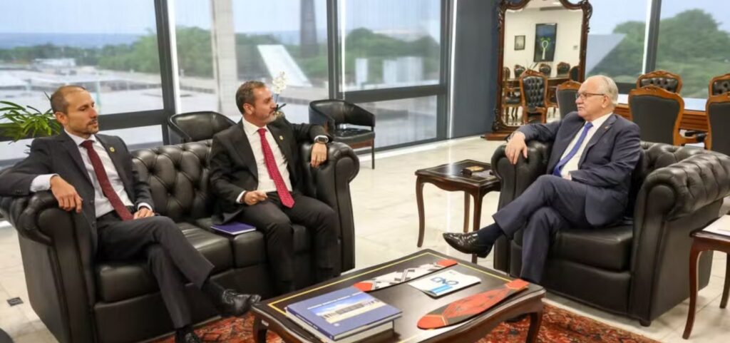 fachin-diz-que-investigacao-contra-ministros-do-stf-no-caso-master-depende-de-aval-do-plenario