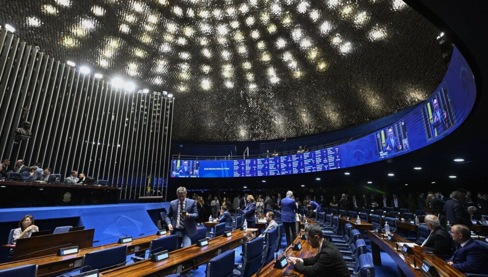 debates-sobre-fim-da-escala-6×1-continuam-no-senado