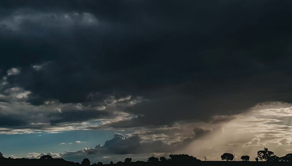 inmet-alerta-para-tempestades-em-18-estados-e-no-df-nesta-quinta