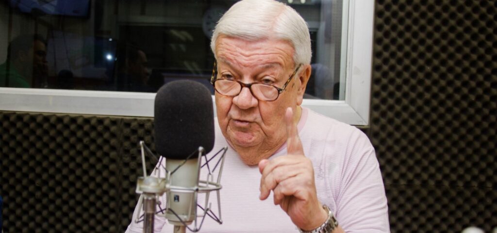 icone-do-radio-baiano,-jose-ataide-continua-no-ar,-aos-92-anos,-com-boa-tarde-bola-todo-domingo,-na-metropole
