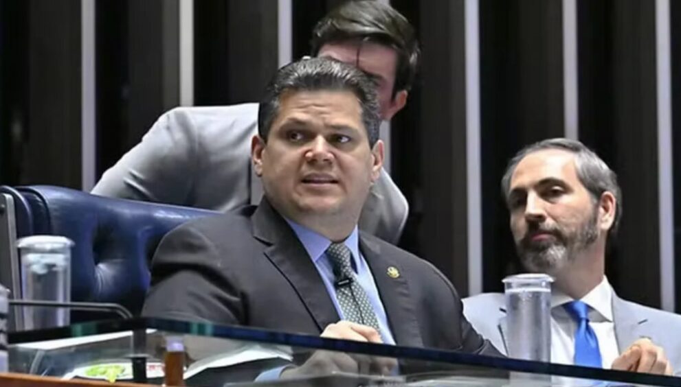 alcolumbre-retira-pec-da-seguranca-de-pauta-apos-impasse-sobre-maioridade-penal