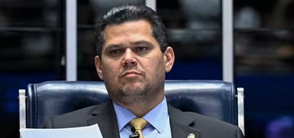 fim-da-escala-6×1-sera-promulgado-nesta-sexta-feira-por-davi-alcolumbre